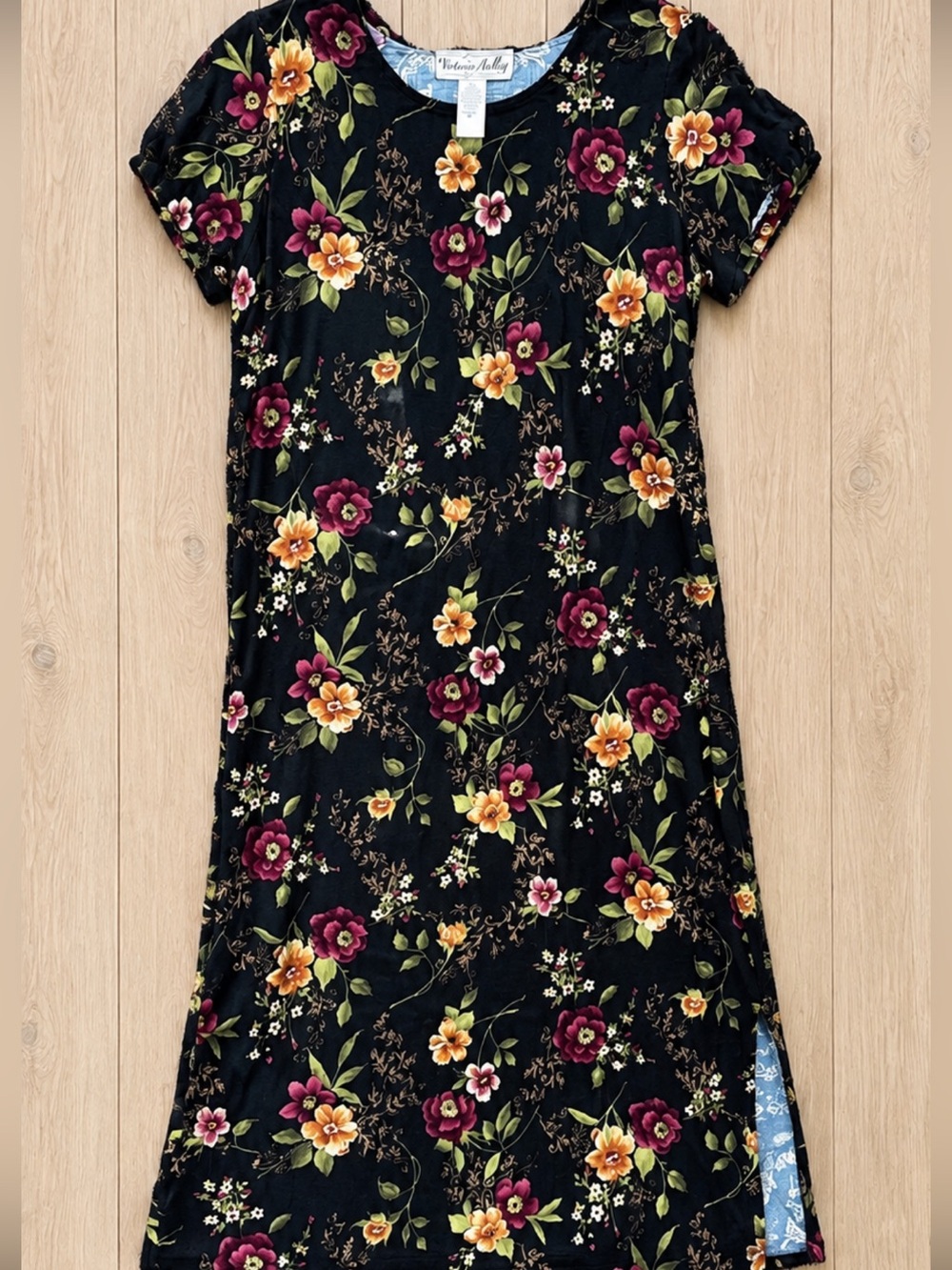 VINTAGE Victoria Holley 8P Floral Maxi Dress Black Rayon Cottage core